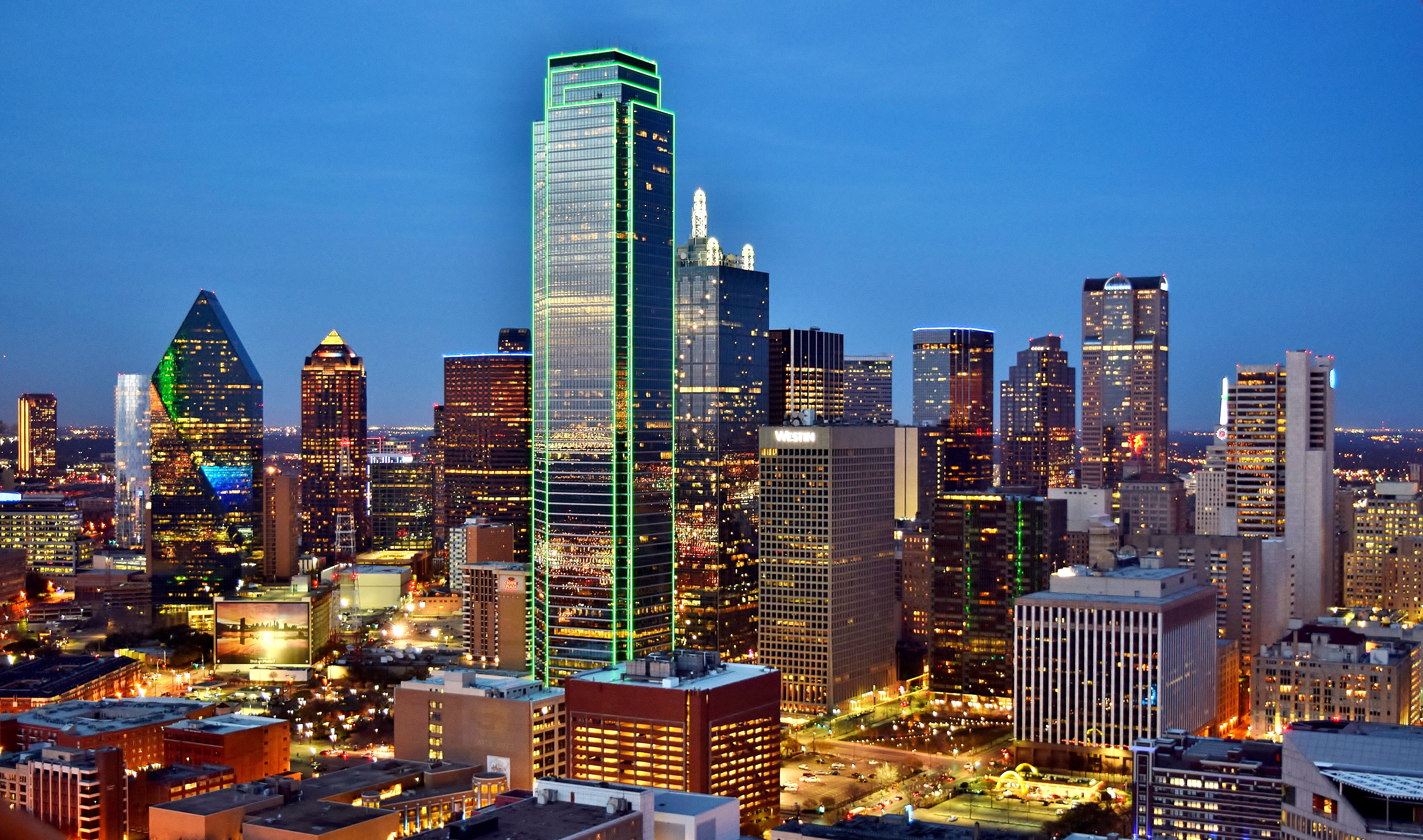 Apartments in Dallas with Stunning City Views